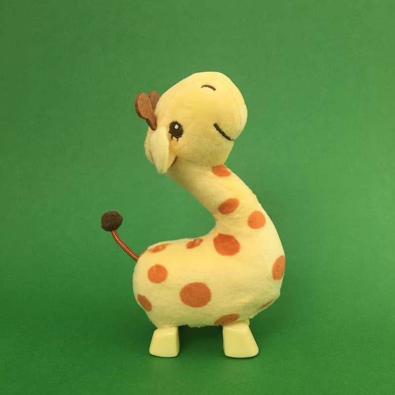 Goody Bag  -【 集創意 】走路公仔 - 任選三隻 / 超值福袋組合
