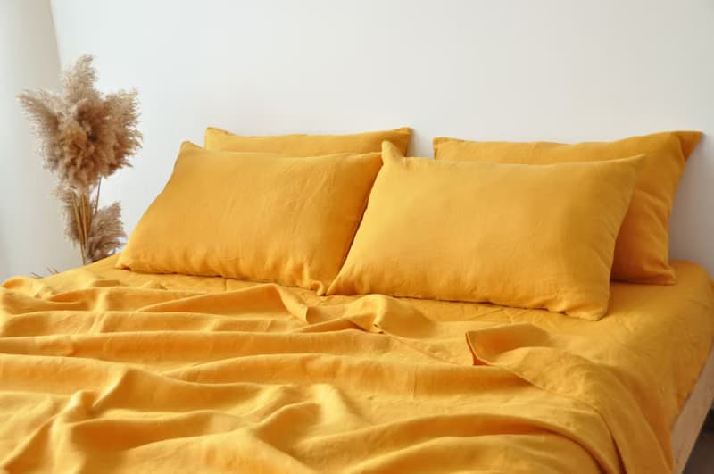 Turmeric linen sheet set / Flat+fitted sheet+2 pillowcases / Yellow bedding