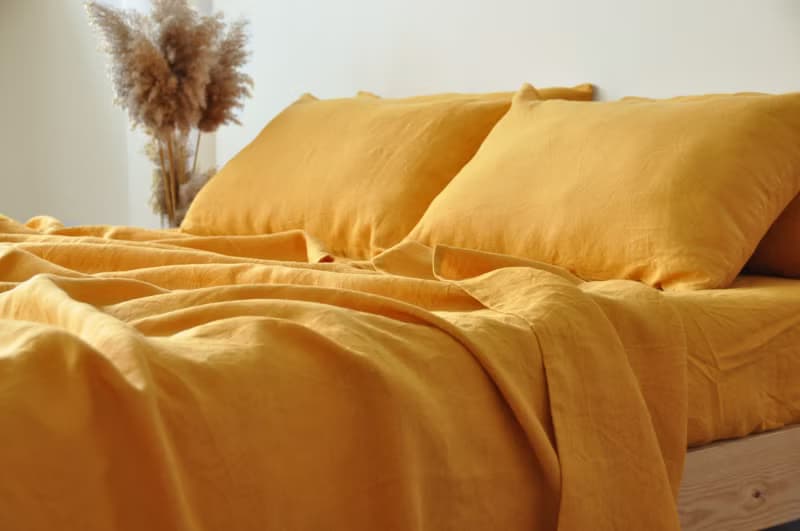 Turmeric linen sheet set / Flat+fitted sheet+2 pillowcases / Yellow bedding