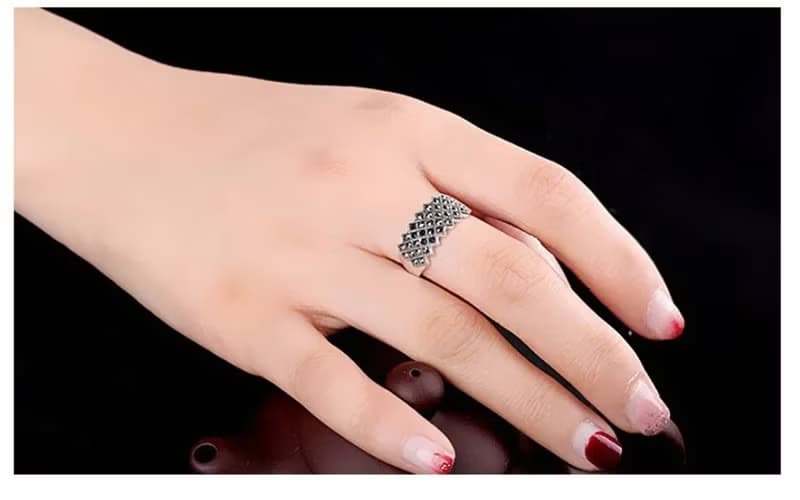 Mysterious Shinning Marcasite Jewelry Ring for Women Simple Fashion Hollow Rings
