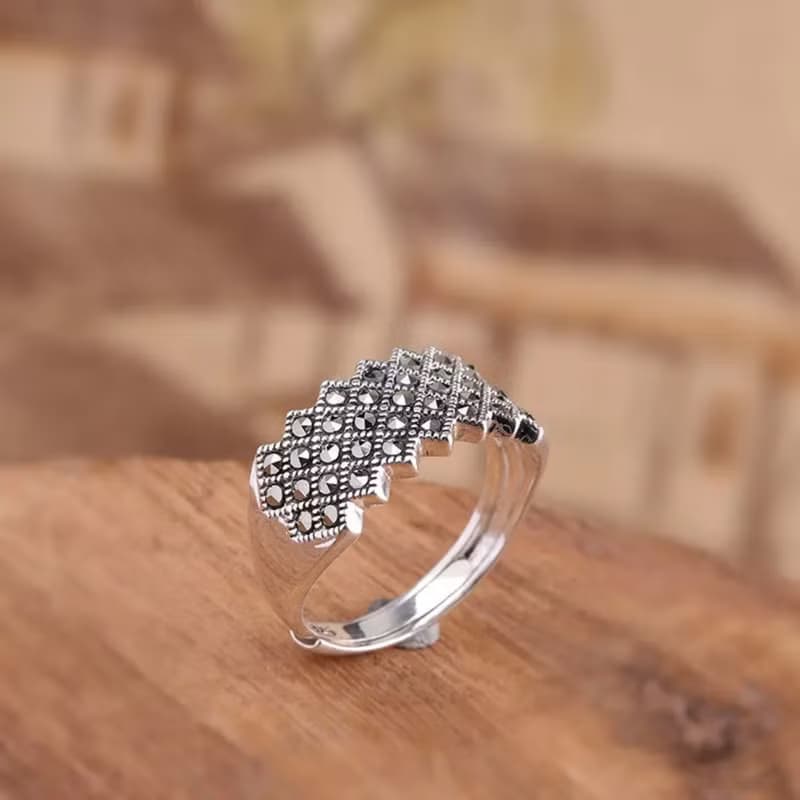 Mysterious Shinning Marcasite Jewelry Ring for Women Simple Fashion Hollow Rings