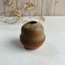 寂林。手工陶瓷迷你花瓶 擴香瓶 精油瓶 陶藝花器 母親節禮物