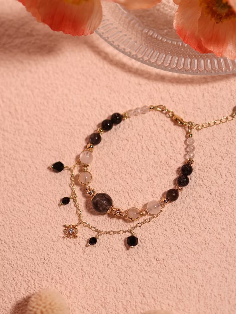 黑曼陀羅。滿絲黑髮晶 月光石 黑太陽石 14K包金 水晶礦石手鍊