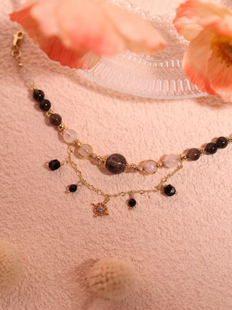 黑曼陀羅。滿絲黑髮晶 月光石 黑太陽石 14K包金 水晶礦石手鍊