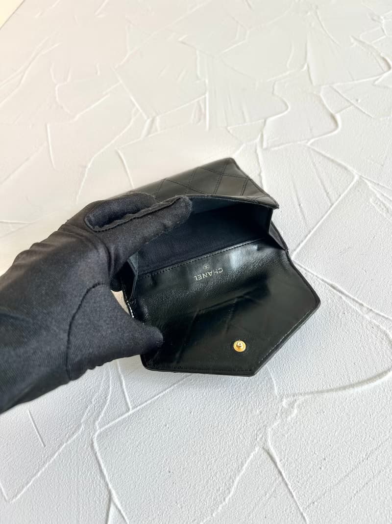 【LA LUNE】中古二手Chanel雙面小羊皮革黑色短夾小銀包零錢手袋