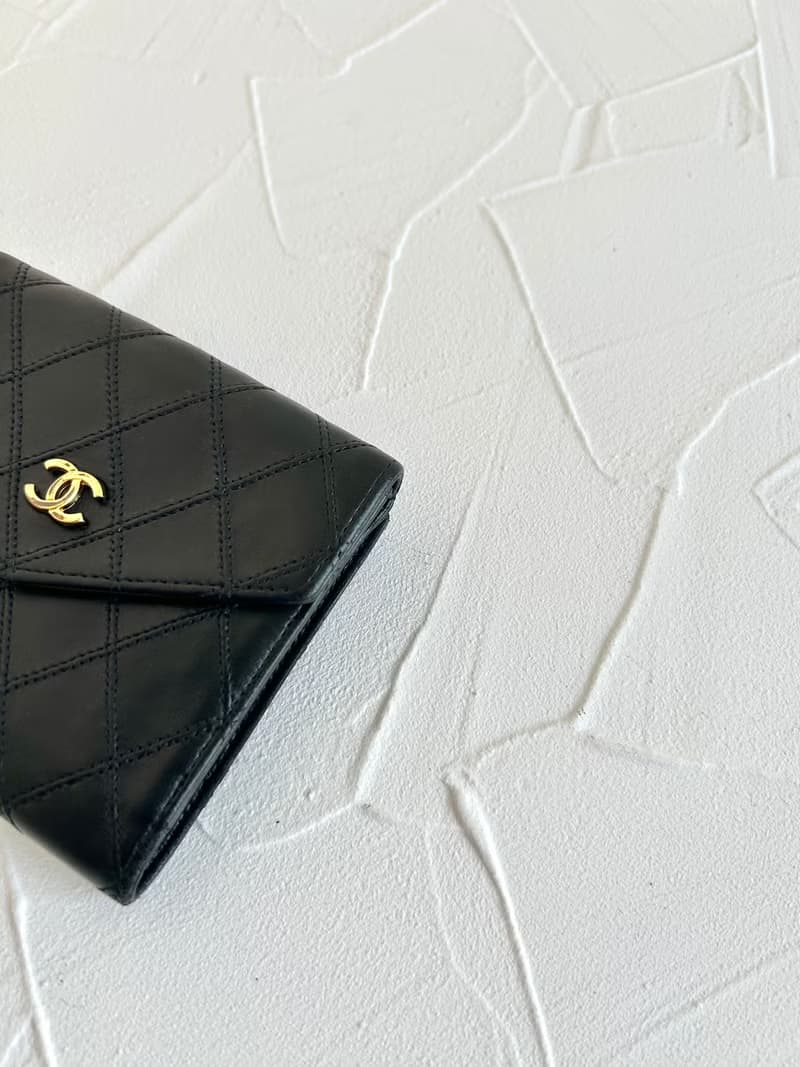 【LA LUNE】中古二手Chanel雙面小羊皮革黑色短夾小銀包零錢手袋