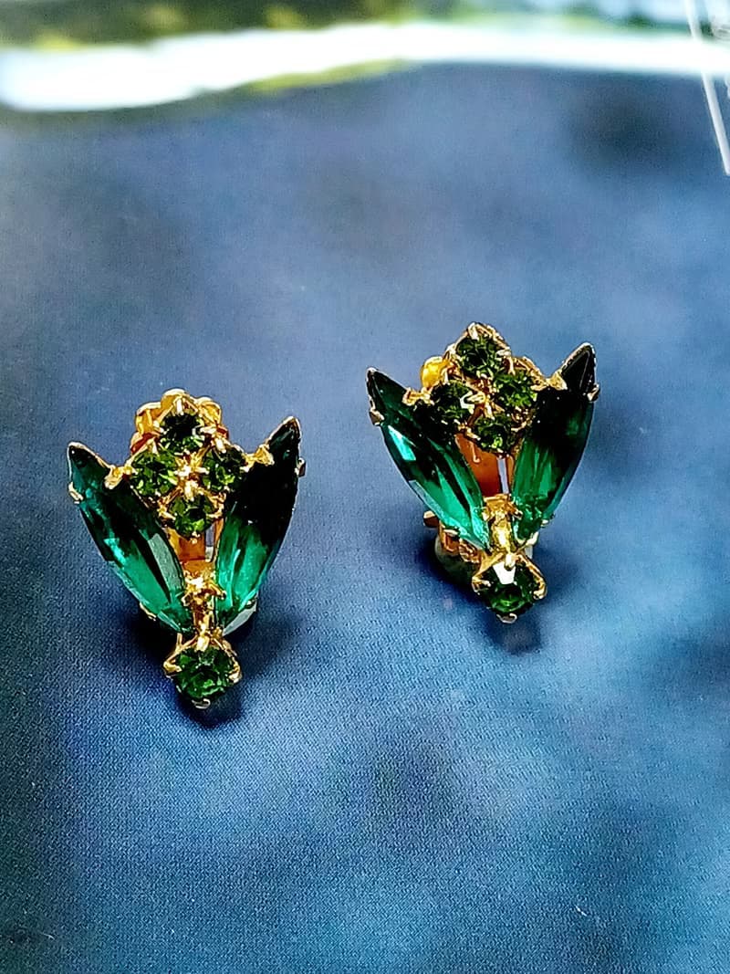 vintage jewelry 典雅貴氣祖母綠萊茵石 夾式耳環