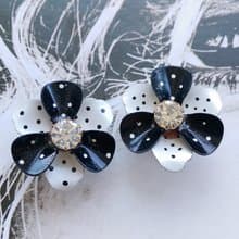 Vintage Jewelry 西洋古董飾品 AVON 黑白經典 花卉圓點 夾式耳環