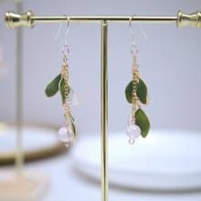 【純潔-森林綠】 垂墜耳環 | 水晶花飾品