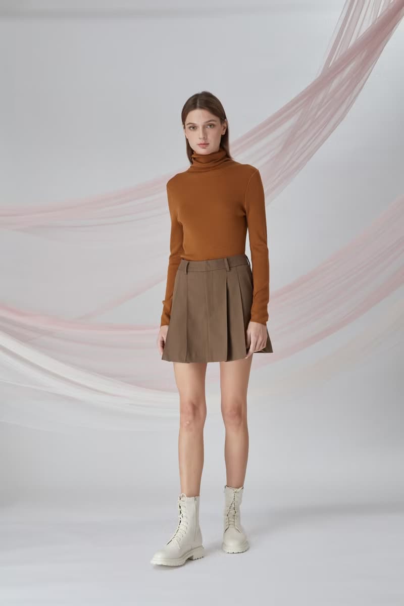 朱古力色百褶短裙