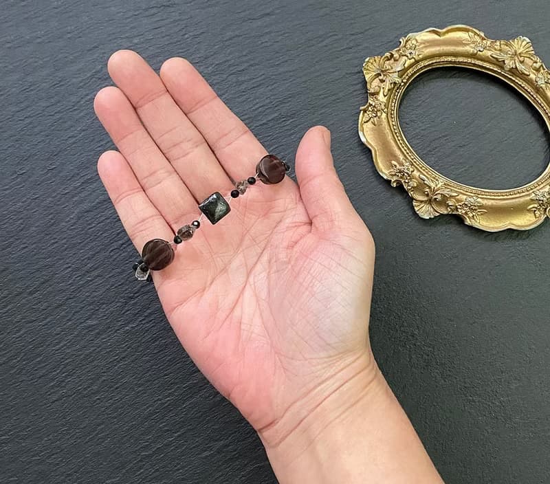 閃靈鑽原石 冰曜石 黑尖晶 滿礦黑髮晶 | 避邪防小人 925純銀手鍊