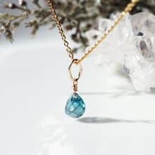 天然稀少・ブルージルコンのドロップネックレス　蒼天