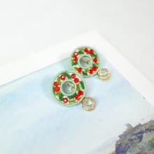 植物#134 冬青聖誕花圈刺繡貼耳耳環 耳夾/耳針