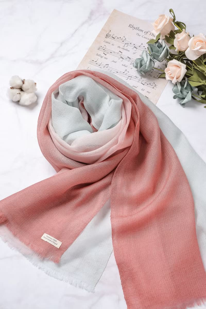 新款Cashmere羊絨圍巾/披肩 漸層 戒指絨 暮秋的溫柔 四季適用