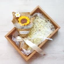 向日葵迷你花束禮盒 生日禮物 情人節 母親節 送閨蜜 交換禮物