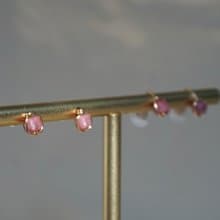 ll 4mm方形薔薇石耳環 ll 金線框耳針 無痛耳夾 / 一對