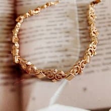 vintage jewelry    AVON  Precious Pretenders 系列手鍊