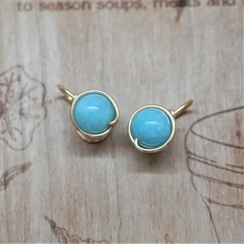 ll 8mm天河石 ll 金線框耳針 耳夾 / 一對 ER-00065