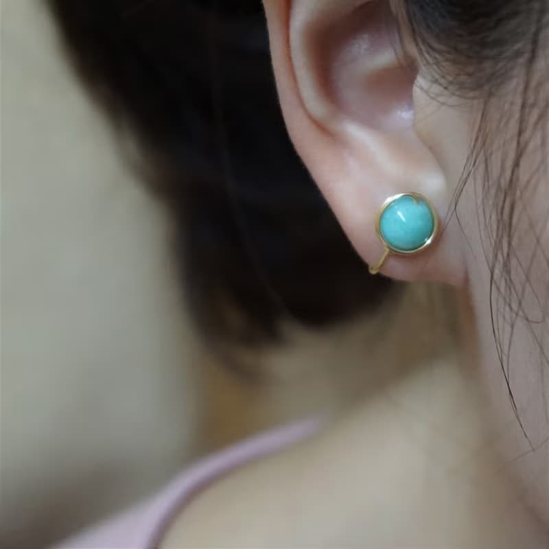 ll 8mm天河石 ll 金線框耳針 耳夾 / 一對 ER-00065