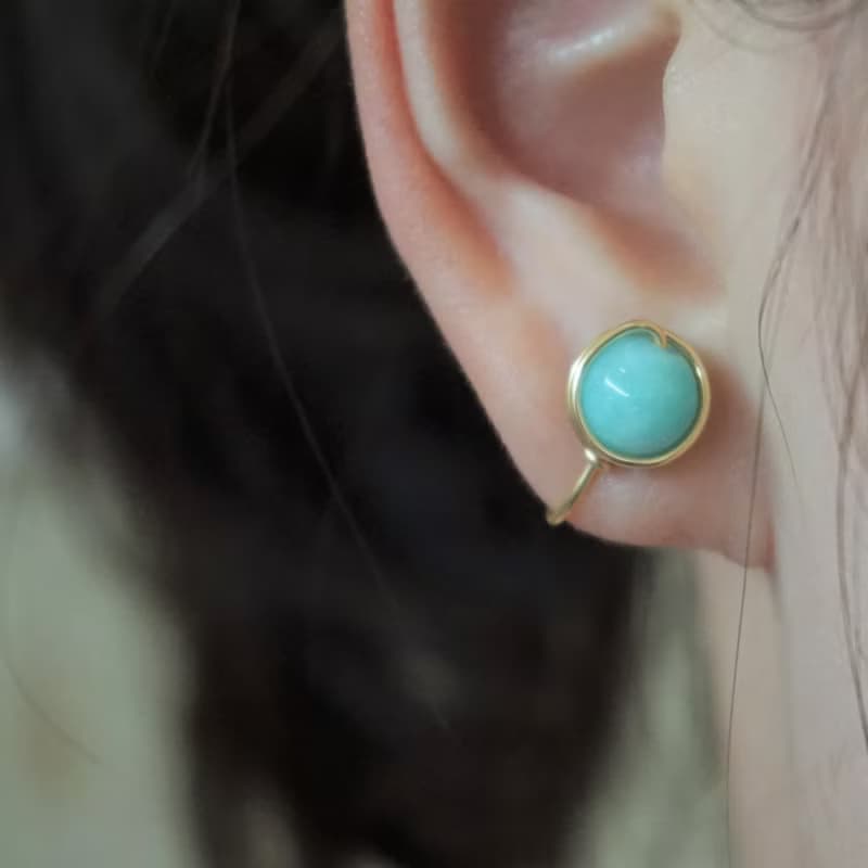 ll 8mm天河石 ll 金線框耳針 耳夾 / 一對 ER-00065