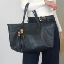 【 日本直送　名牌中古包 】GUCCI グッチ トートバッグ ブラック バンブー レザー vintage ヴィンテージ オールド 5j436w