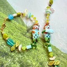 zi2.rennt|貓咪抱魚|手作手鍊 串珠手鍊 童趣手鍊 捷克珠 手環