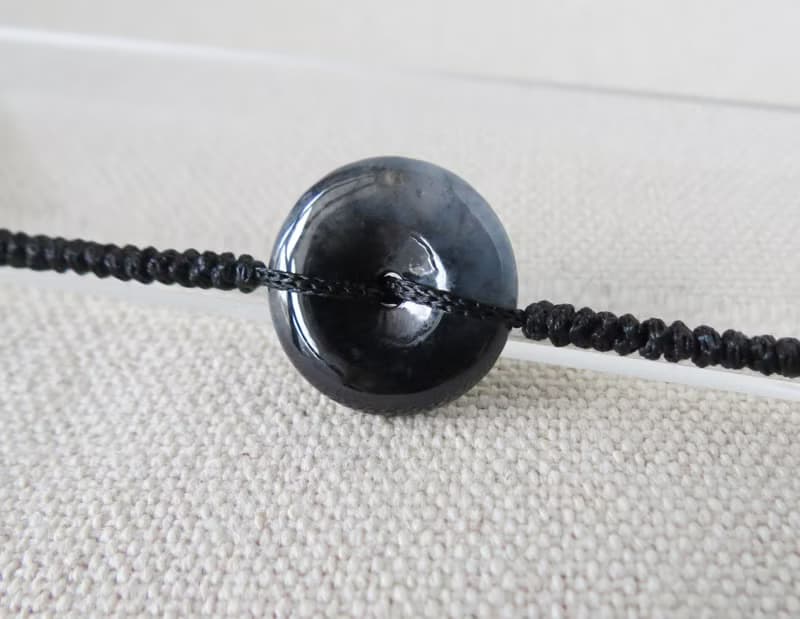 本命年【歲歲平安】冰烏雞翡翠絲光編織手鍊*SW26*招財開運