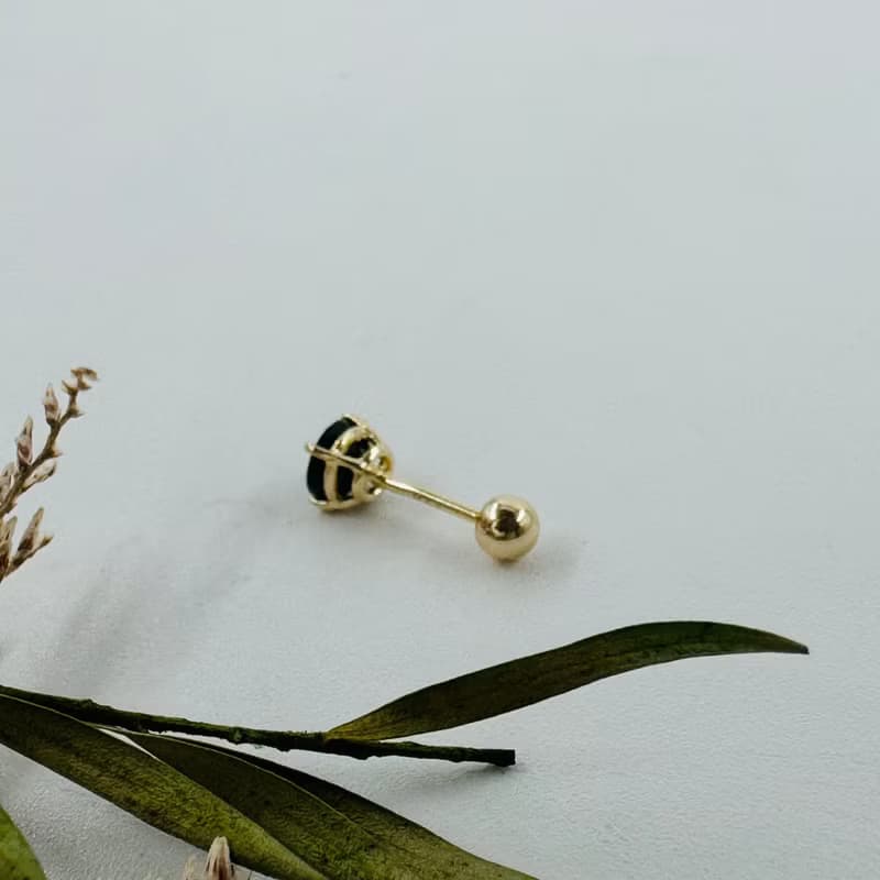 Piercing 黑尖晶鎖珠14K耳環