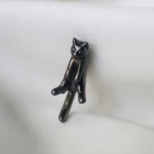 脱力猫ピンブローチ グリ 黒猫