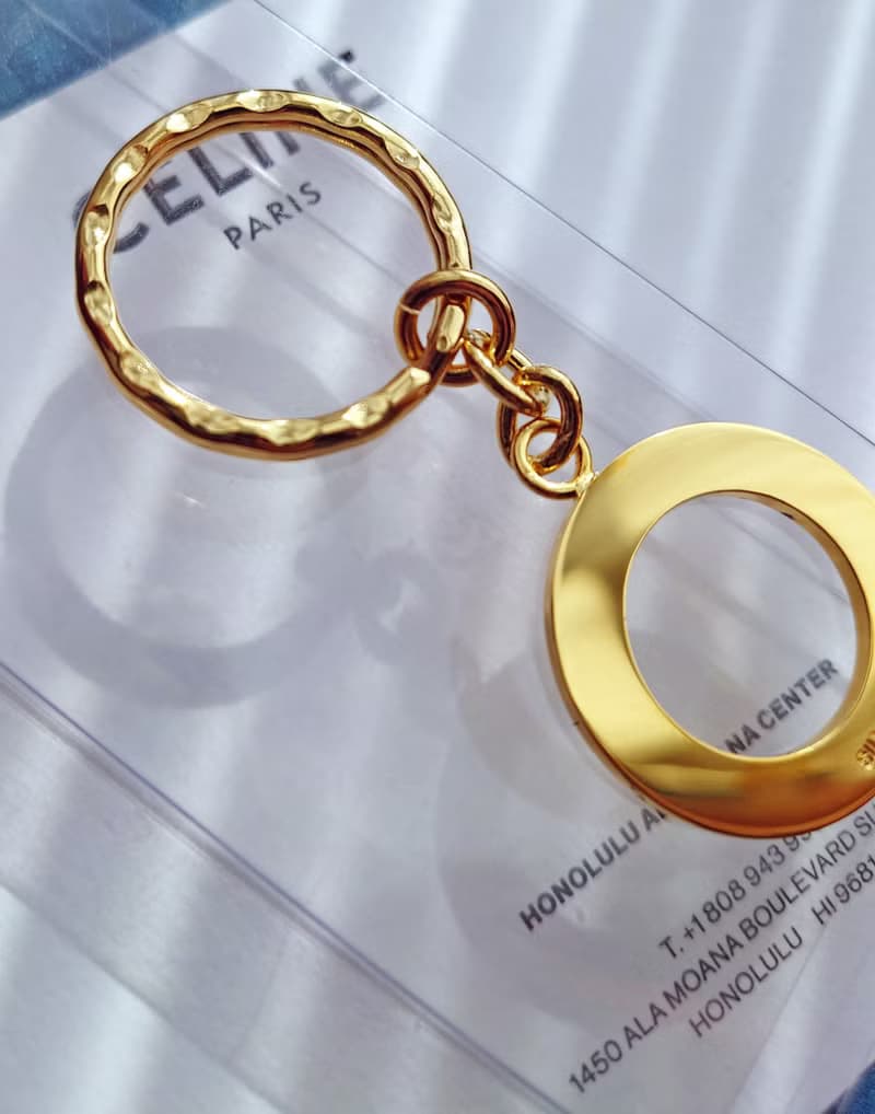 全新帶盒 CELINE 小金環 包包掛飾掛件 車匙圈鎖匙扣鑰匙扣鑰匙圈