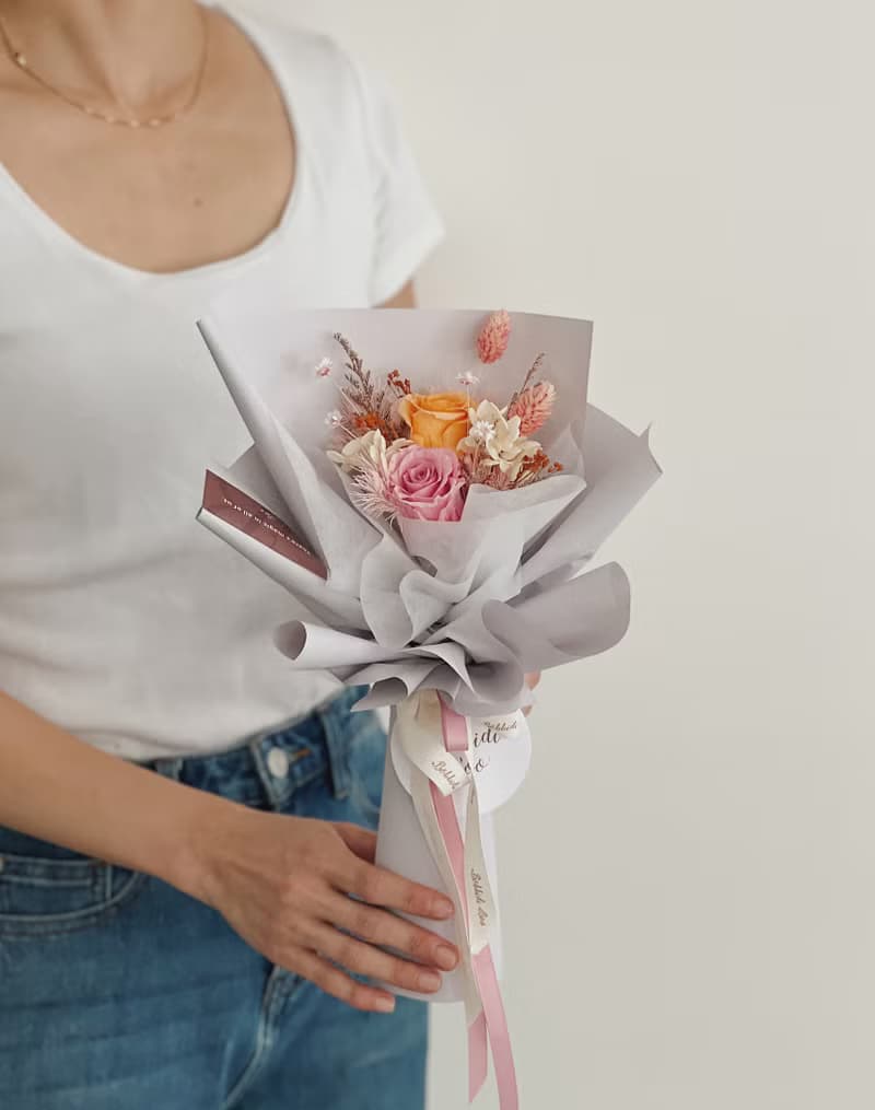 【永生玫瑰花花束】• 情人節/永生玫瑰花/永生玫瑰花花束/玫瑰花
