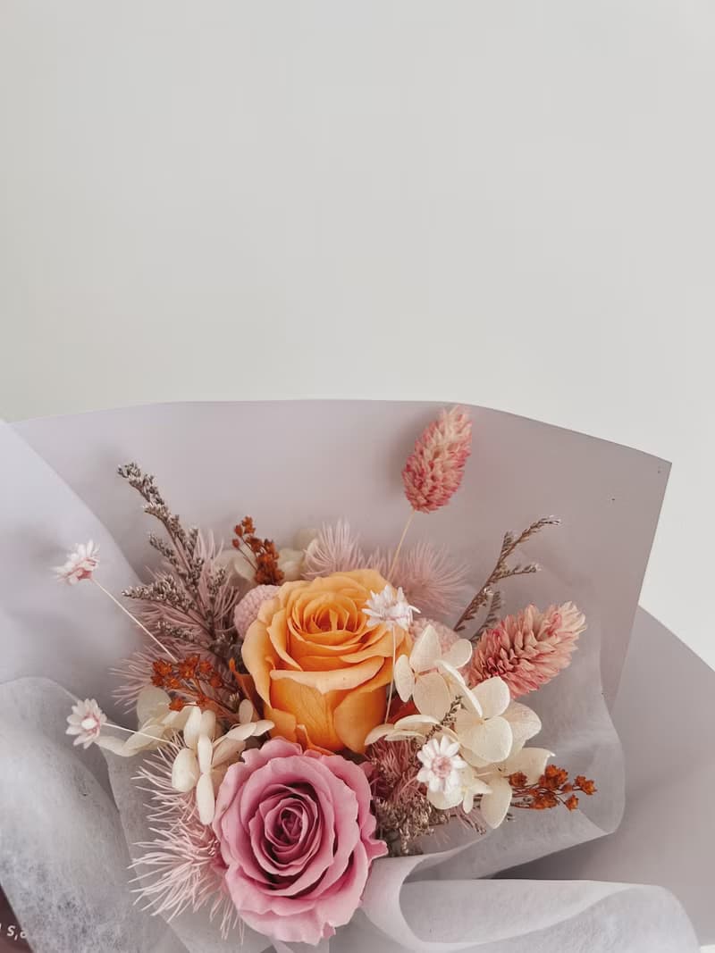 【永生玫瑰花花束】• 情人節/永生玫瑰花/永生玫瑰花花束/玫瑰花
