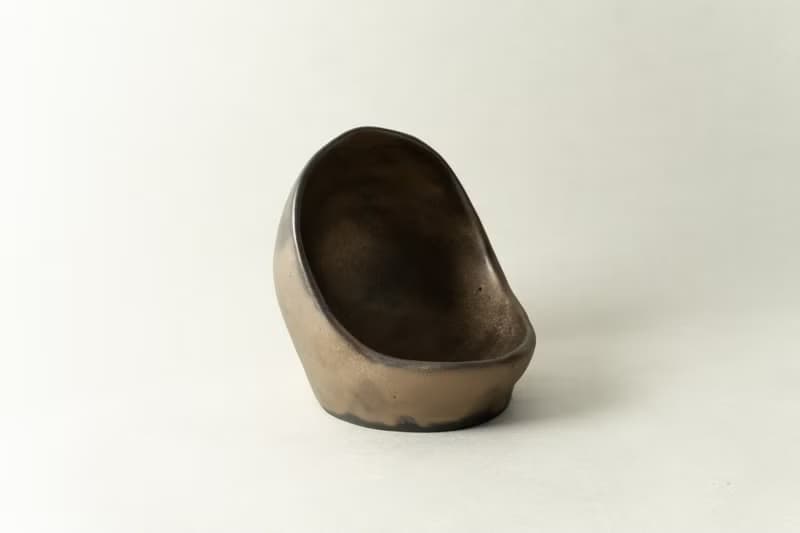 Golden Ceramic  ペットボウル　食器スタンド　小型犬　中型犬　ネコ　陶器