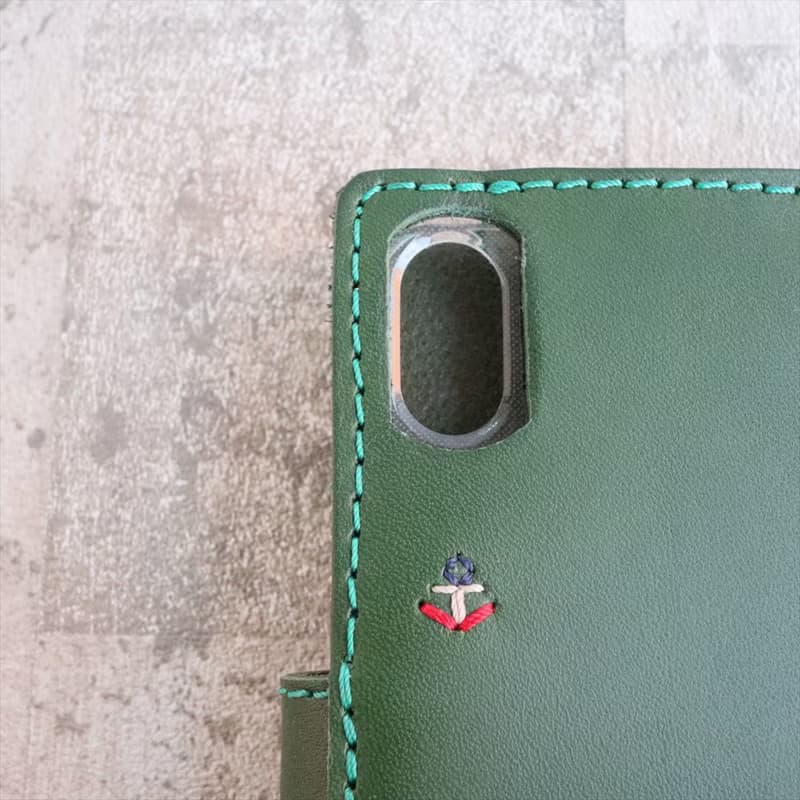 iPhone機種から選ぶ手帳型カバー / 全機種対応 / ネーム可能 / 日本製 / sb-15 【カスタム可能なギフト】