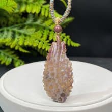 高品質珊瑚玉吊墜項錬高冰玉化小珍珠花手雕羽毛梅花財運福氣和諧
