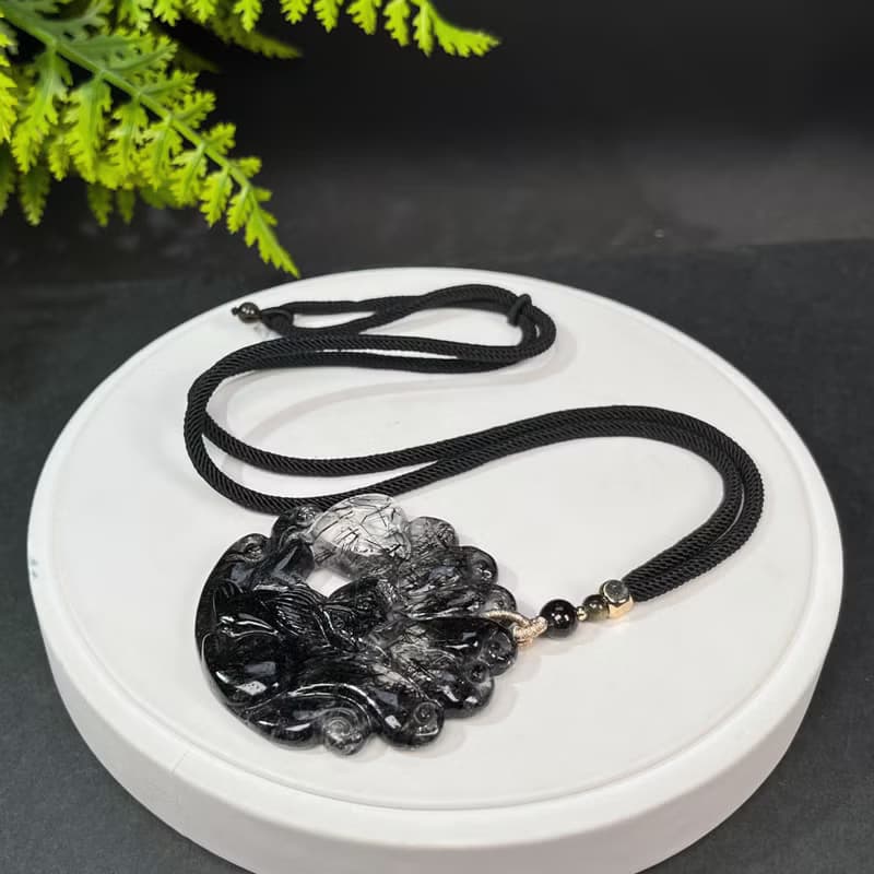 冰透黑發晶吊墜 立體手雕九尾狐愛心黑色發絲水晶項鏈 一心一意