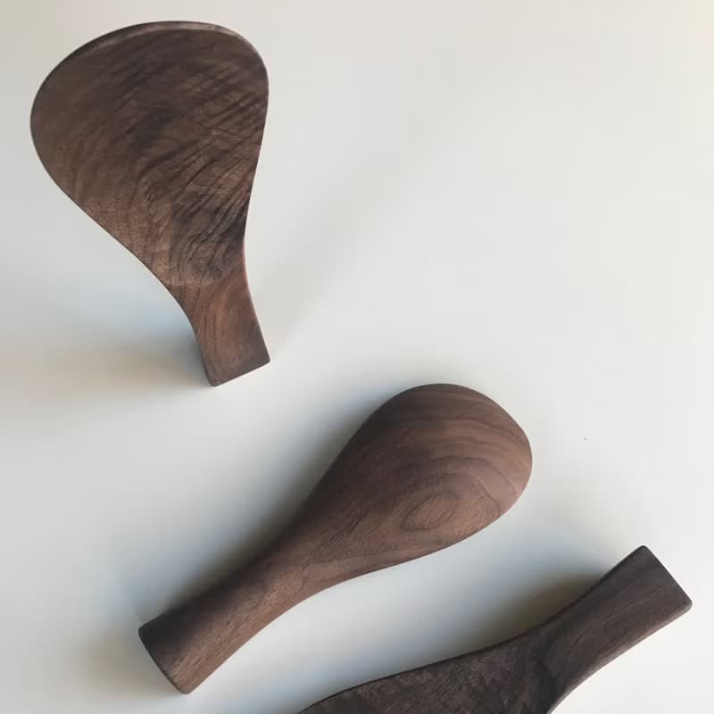 ブラックウォルナット の立つしゃもじ