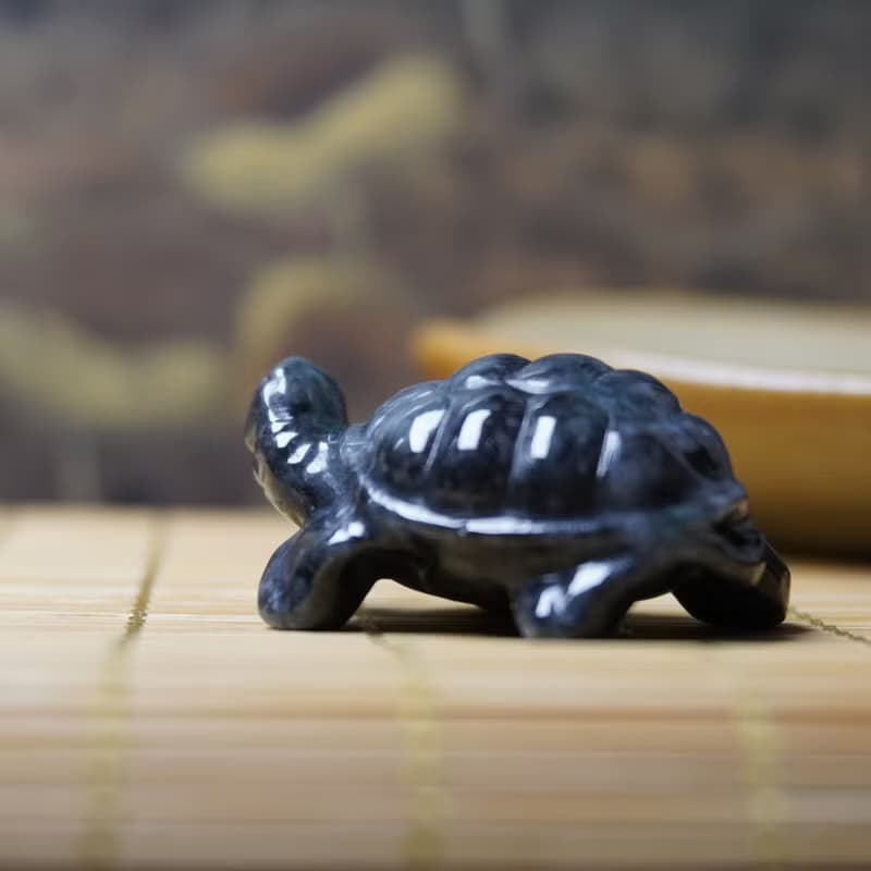 【吉祥‧長壽】烏雞翡翠烏龜擺飾 | 天然緬甸玉A貨翡翠 |  送禮