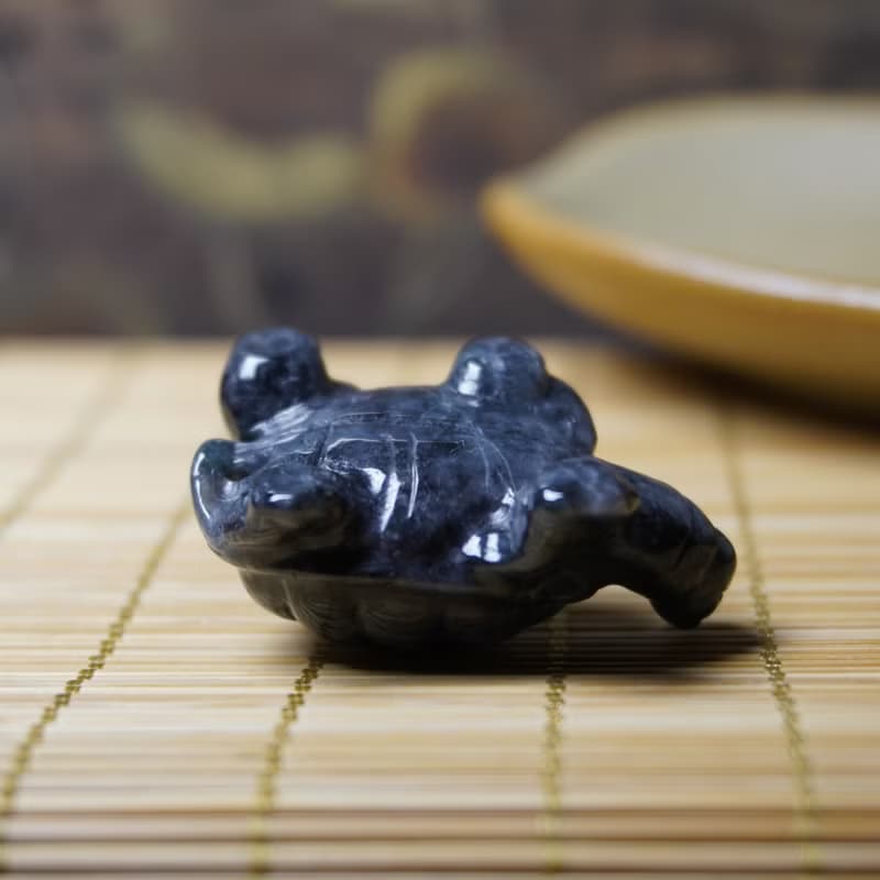 【吉祥‧長壽】烏雞翡翠烏龜擺飾 | 天然緬甸玉A貨翡翠 |  送禮