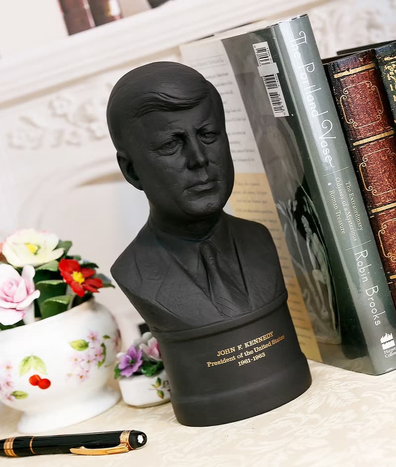 限量英國製Wedgwood玄武岩領袖甘迺迪1973陶瓷雕像書房會議廳裝飾