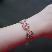 SS24~草莓晶 平安扣 l 蠟線 l 手工編織 l 手環