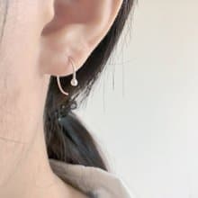 │簡約│C型水滴 • 純銀耳環