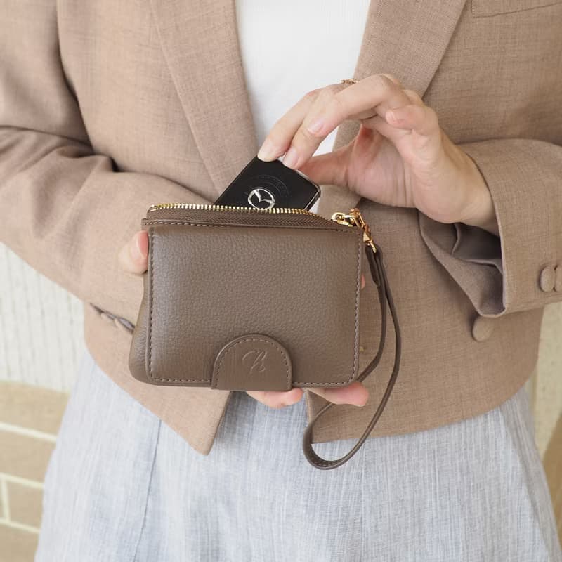 Mary (Cedar) : Mini wallet, short wallet, cow leather, Brown-grey, Zip pouch