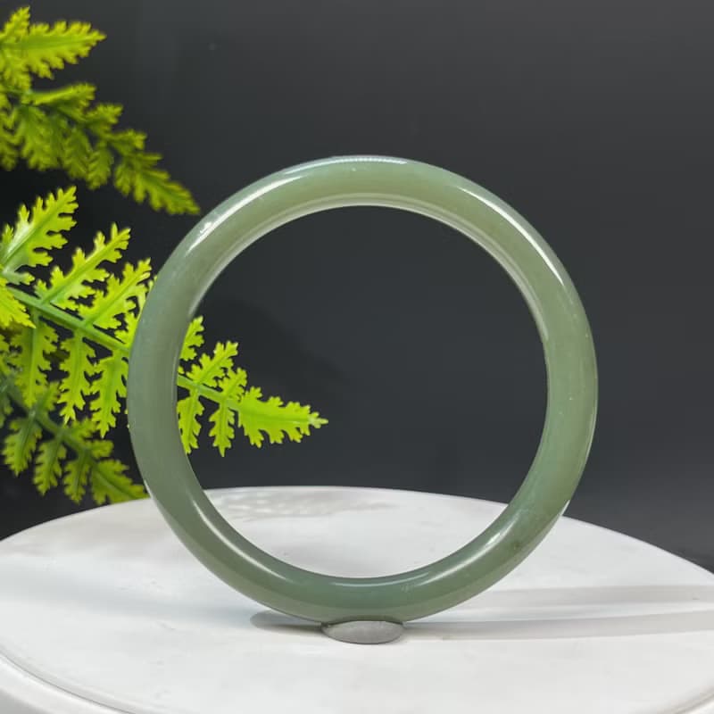 和田玉手鐲60MM 且末藍老料圓條玉手環 附證書 色澤濃郁 細膩油潤