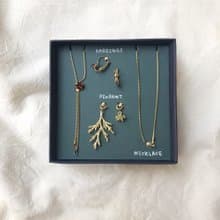 黃銅飾品組_玫色花柏