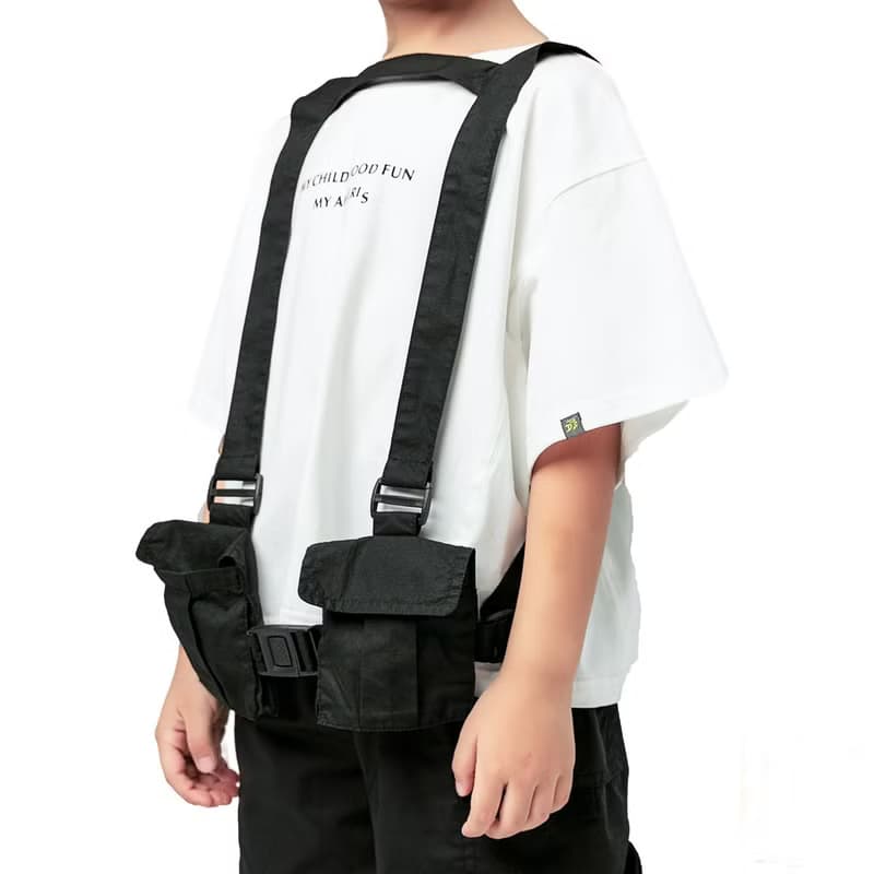 BIR 字母印花寬版棉T 白/黑