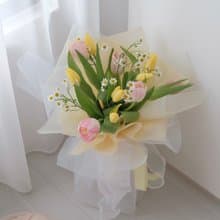 白色情人節鬱金香 韓式花束  生日花束 女友禮物