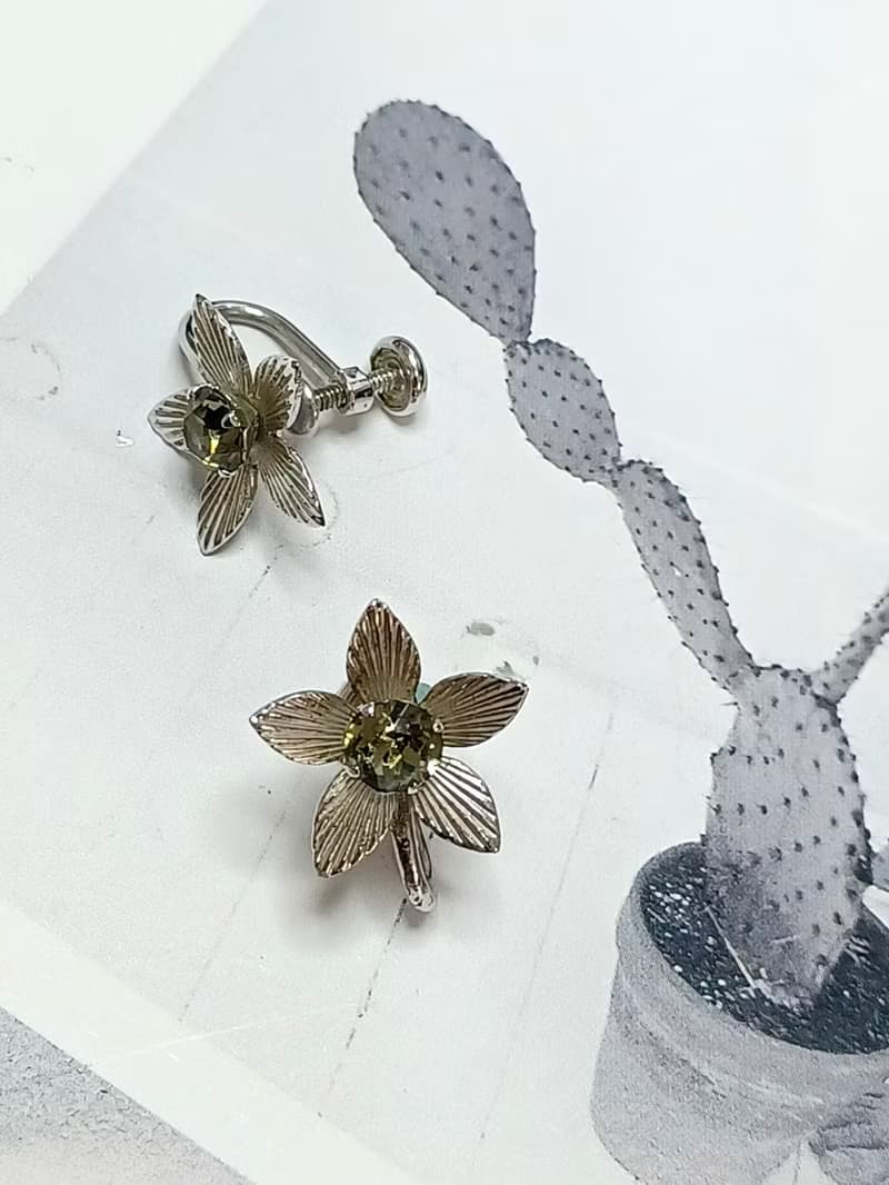vintage jewelry  Van Dell 銀製 茶色萊茵小花 夾式耳環
