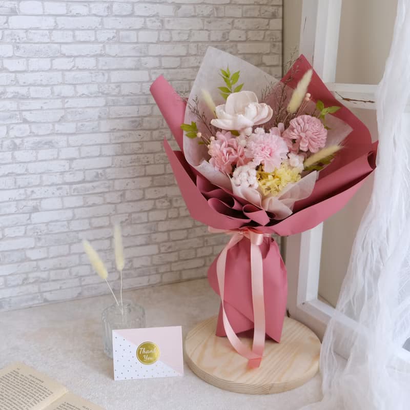 永生花束/母親節花束/乾燥花/不凋花/康乃馨/莓粉色/暖色系/母親