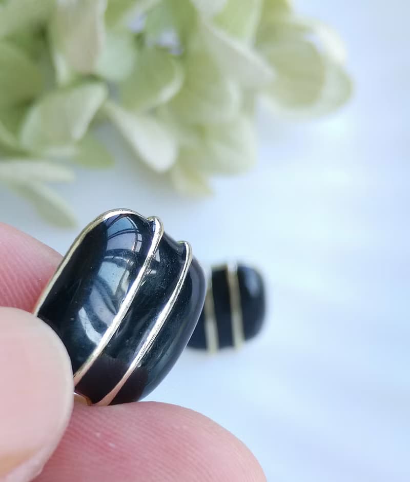 Vintage Jewelry 西洋古董飾品 小巧 簡約 黑琺瑯  針式耳環